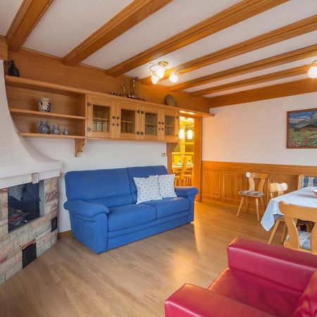 Alpin Apartments Colfosco Szoba fotó